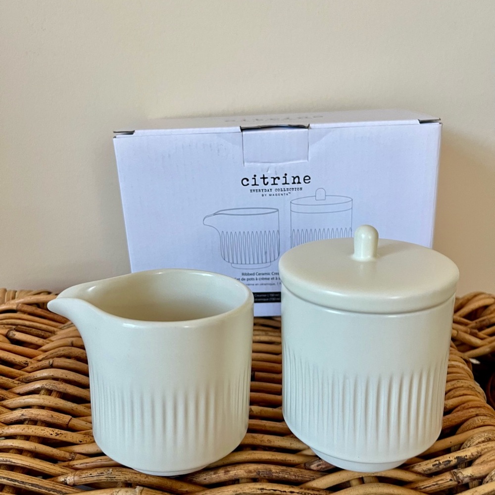Magenta Cream Ceramic Creamer and Sugar Set